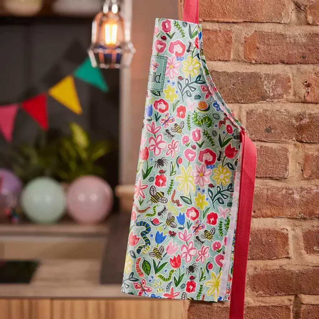 DELANTAL INFANTIL PVC BORN TO BE WILD «ULSTER WEAVERS» - Imagen 2